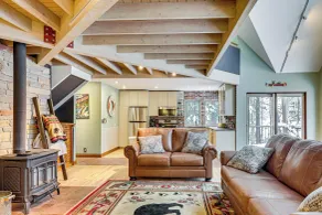 Private Peninsula! Laurel Lake Retreat w/ 3 Piers - Interior