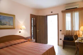 Garden Hotel Ripa - Chambre