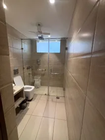 Siya Residency - Bathroom