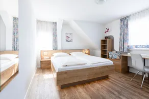 Hotel Eydt Kirchheim - Room