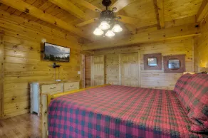 Eagle's View #356 - Room