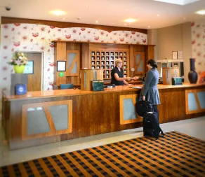 Kiltimagh Park Hotel - Reception