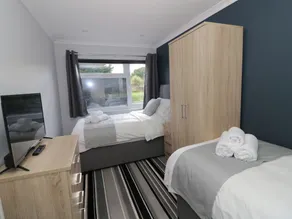Fenny Marina Cottage - Room
