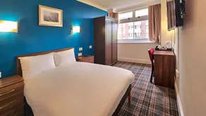 Hampstead Britannia - Room