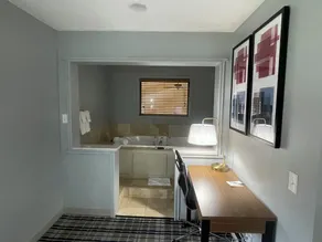 AmericInn by Wyndham Delafield-Milwaukee - Rum