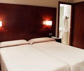 Ramon Berenguer IV - Chambre