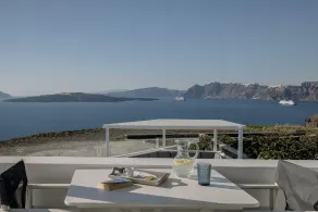 Hemera Holiday Home villa on Santorini - View from room