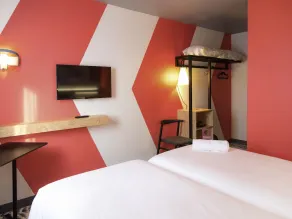 ibis Styles Bâle-Mulhouse Aéroport - Værelse