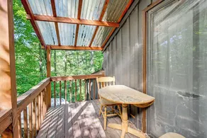 Artist's Retreat at Sky Valley w/ Balcony & Deck - Innvendig