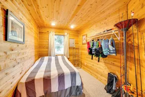 Lakefront Wisconsin Escape w/ Boat Dock & Kayaks! - Interiør
