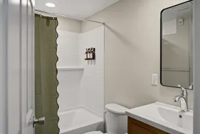 Sullivan Trail Inn and Suites - Badeværelse