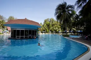 The Bayview Beach Resort - Piscine
