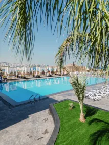 Middle Beach Hotel - Piscine