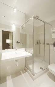 Hotel The Neufchatel - Bathroom