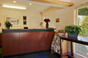 Knights Inn Salem - Lobby