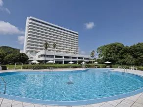 Mercure Kochi Tosa Resort & Spa - Pool