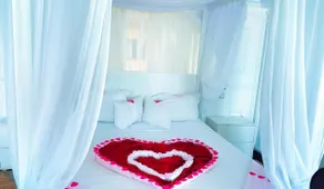 Hotel Raya Tichy - Room
