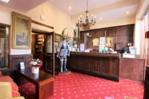 Crown Hotel Cotswold - Reception
