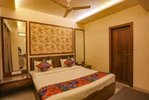 SoonStay Hotel Surya - Room