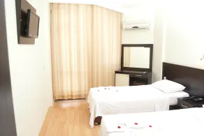 Zel Hotel - Habitación