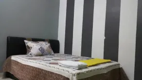 NOOR Homestay Taman Ira - Værelse