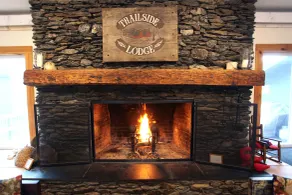 Trailside Inn - Hall