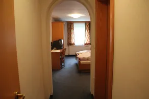 Gasthof Eiserne Hand - Entrada (vista interior)