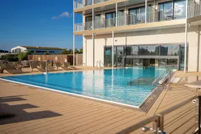 SlowDown Bottsand Hotel und Spa - Pool