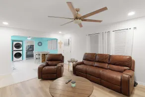A Ray of Turquoise: Charming Home! - Innenbereich