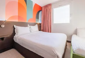 B&B HOTEL Colmar Liberté 4 étoiles - Chambre
