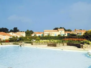 Résidence Lagrange Vacances Saint Michel Chef Chef - Piscina