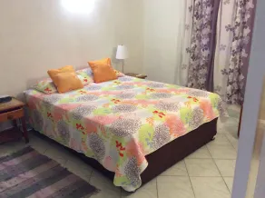 Gentle Breeze Apartments - Chambre
