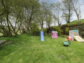 Glan Gors - Children's area
