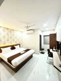 Hotel Mithra Grand - Room