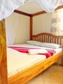 Pebbles Guest house Ukunda - Room