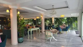 Nambiar Club Bellezea - Restaurant
