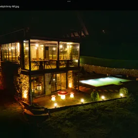 Hobbit Chalet - Piscina