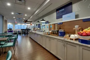 Holiday Inn Express Washington DC Silver Spring by IHG - Restaurant