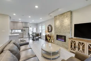 Pets Welcome: Home w/ Deck & Patio in Hockley! - Interiör