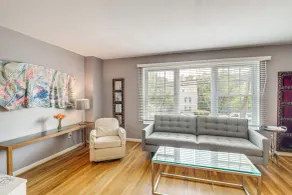 Arlington Townhome w/ Furnished Patio! - Innvendig