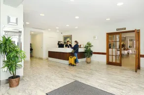 Hotel Medes II - Réception