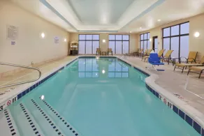 Courtyard by Marriott St. Joseph-Benton Harbor - Piscine