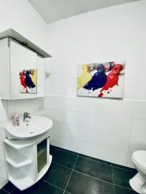 Comfy 3BR Apt for Groups, 10-Min to Währinger Park - Bagno