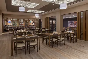 Hyatt Regency Louisville - Restaurant