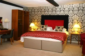 The Bear Hotel by Greene King Inns - Room