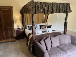 East Ayton Lodge Hotel, Scarborough - Room