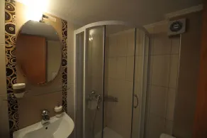 Xenonas Liogerma - Bathroom