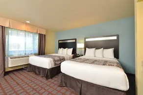 Avenue Inn Downtown District SLO - Chambre