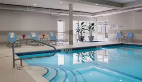 Homewood Suites by Hilton Winnipeg Airport-Polo Park, MB - Piscine