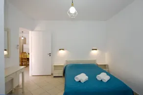Tsakanos Apartments - Chambre